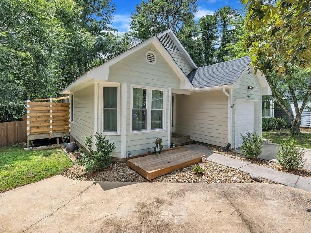 1 Bedroom Apartment for Rent at 105 Tall Rock Ct, Raleigh, NC 27610 King Charles