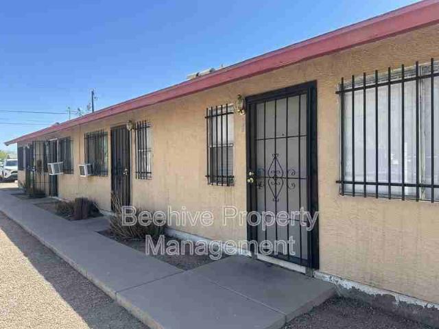 1 Bedroom Apartment for Rent at 1102 E Polk St #2, Phoenix, AZ 85006 Garfield
