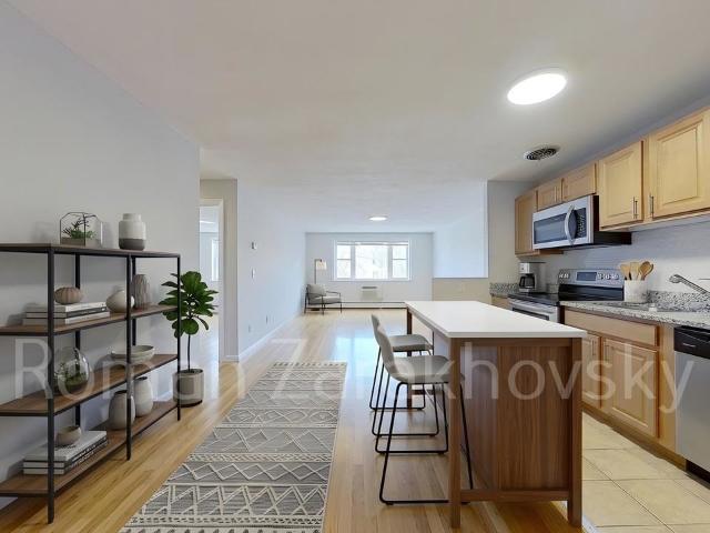 1 Bedroom Apartment for Rent at 116 Babcock St #36, Brookline, MA 02446 Coolidge Corner