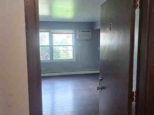 1 Bedroom Apartment for Rent at 11 S Whispering Hills Dr #1, Naperville, IL 60540