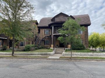 1 Bedroom Apartment for Rent at 2006 2006/2008 Dupont Ave S #5, Minneapolis, MN 55405 Bryn Mawr