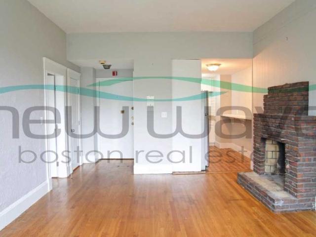 1 Bedroom Apartment for Rent at 224 Commonwealth Ave #10, Boston, MA 02116 Back Bay