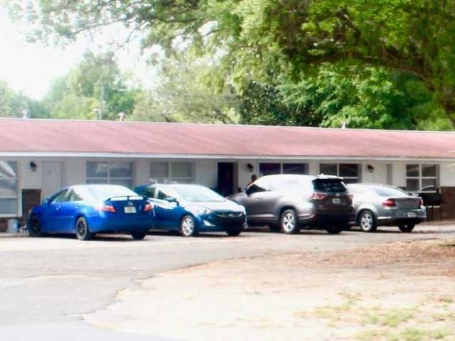 1 Bedroom Apartment for Rent at 40 Eglin St, Fort Walton Beach, FL 32547
