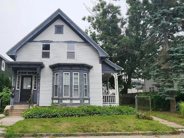 1 Bedroom Apartment for Rent at 96 Prospect St #1F, Manchester, NH 03104 Straw Smyth