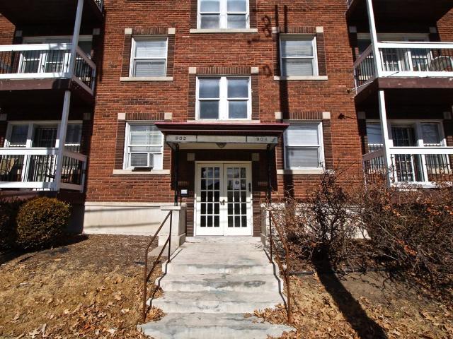 1 Bedroom Apartment for Rent at 902 E 39th St #904, Kansas City, MO 64109 Central Hyde Park