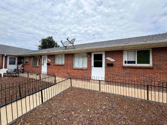 1 Bedroom Apartment for Rent at 9285 E 14th Ave, Aurora, CO 80010 Delmar Parkway