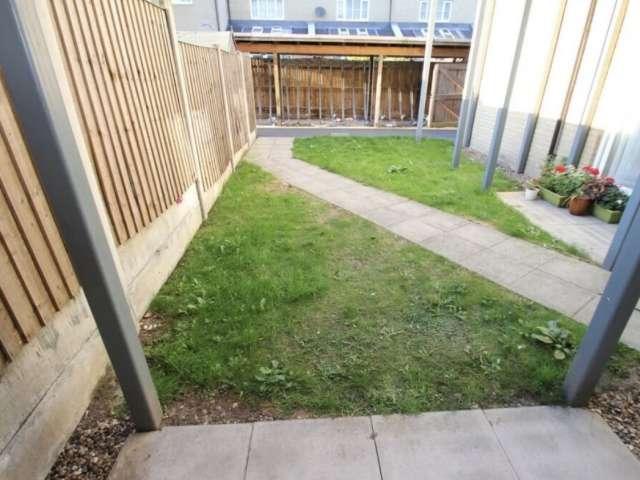 1 bedroom apartment for rent in Mayfield, London