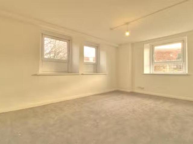 1 bedroom apartment for rent in Office Street, Porth, CF39