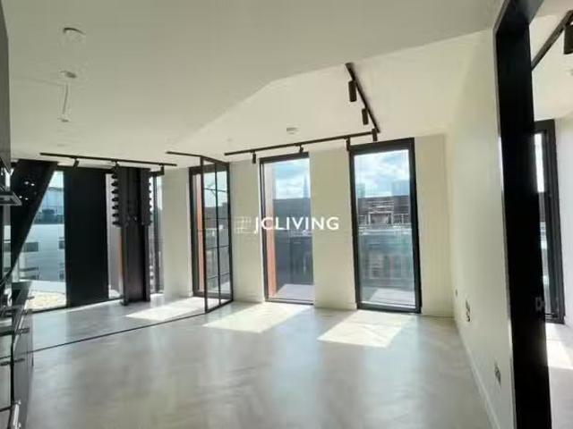 1 bedroom apartment for rent in One Crown Place, London, EC2A