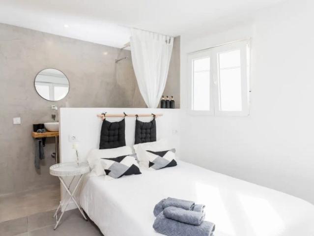 1 bedroom apartment for rent in Adeje, water and wifi included