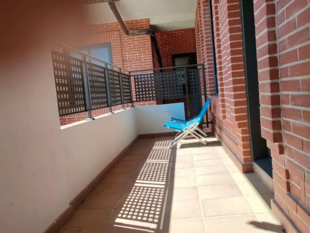 1 bedroom apartment for rent in Alcalá de Henares for workers only