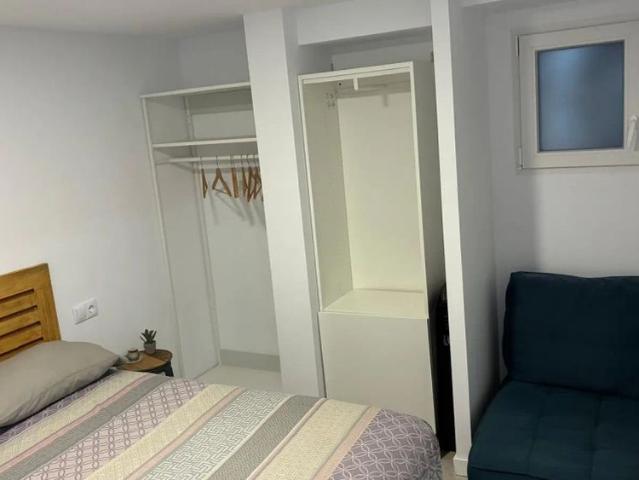1 bedroom apartment for rent in Alicante, bills included