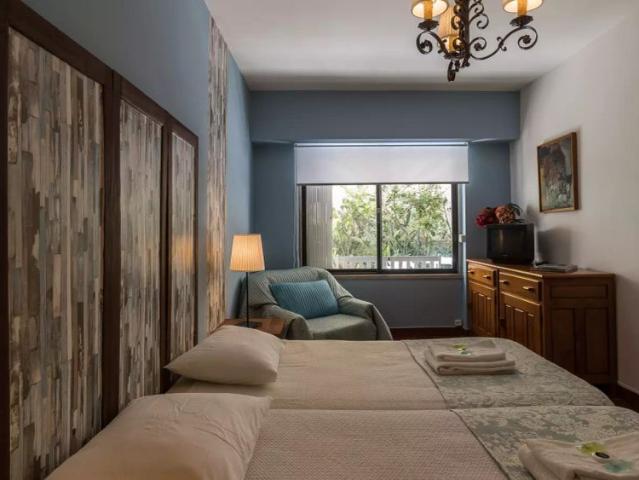 1 bedroom apartment for rent in Almada, smoking allowed