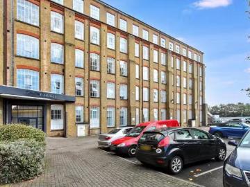 1 bedroom apartment for rent in Ashby House, Brook Street, Che.