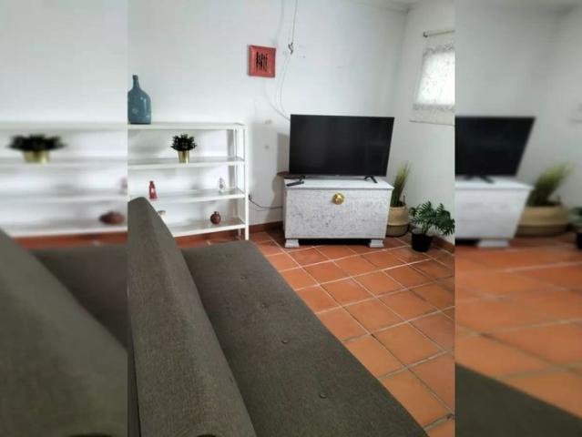 1 bedroom apartment for rent in Barreiro, bills included