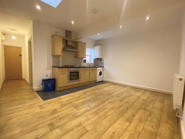 1 bedroom apartment for rent in Cardiff