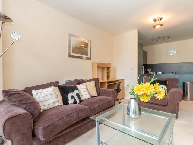 1 bedroom apartment for rent in Centenary Plaza, Holliday Street, B1 1TB
