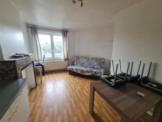 1 bedroom apartment for rent in Charleroi