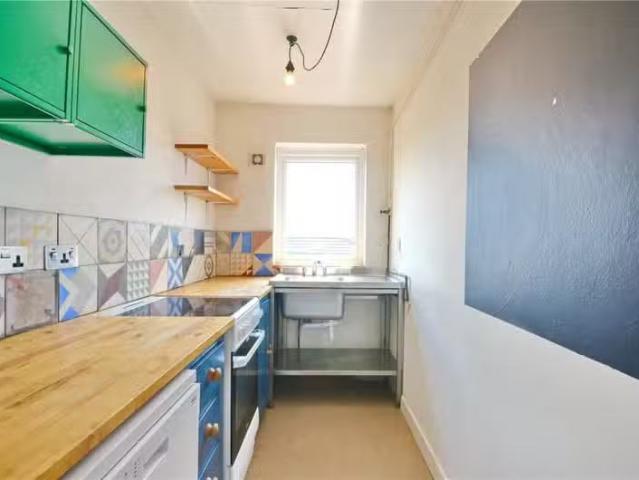 1 bedroom apartment for rent in City Road, St Pauls, Bristol.