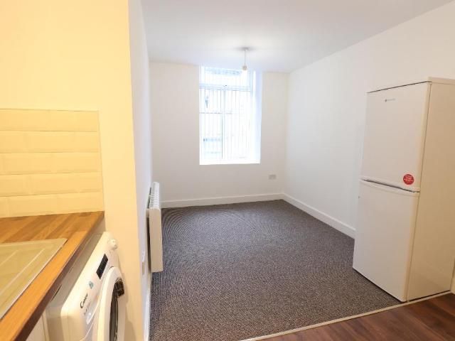 1 bedroom apartment for rent in Courier House, King Cross Street, Halifax, West Yorkshire, HX1