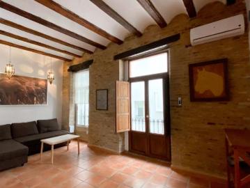 1 bedroom apartment for rent in El Carme, Valencia for professionals