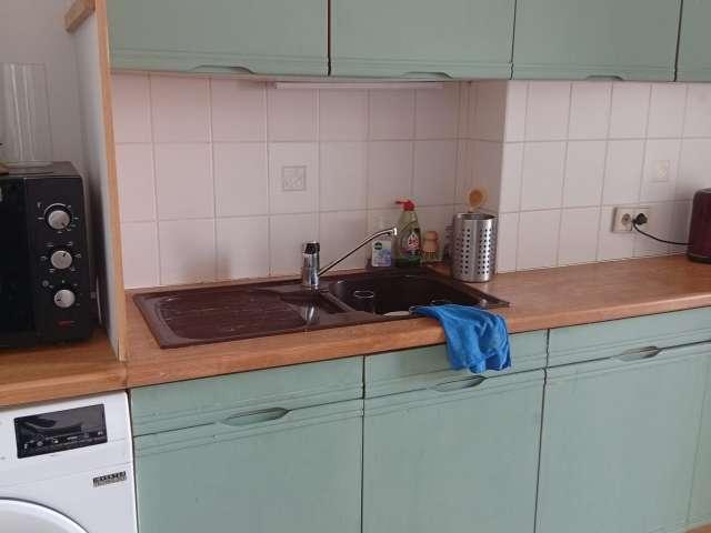 1 bedroom apartment for rent in Gare de Schaerbeek