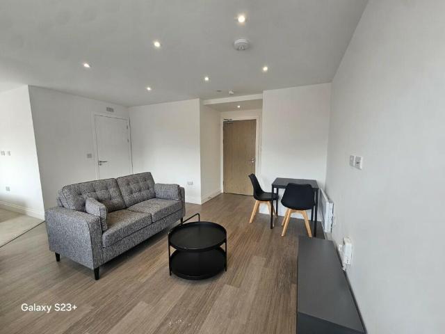 1 bedroom apartment for rent in George House, George Street, Wakefield, West Yorkshire, WF1