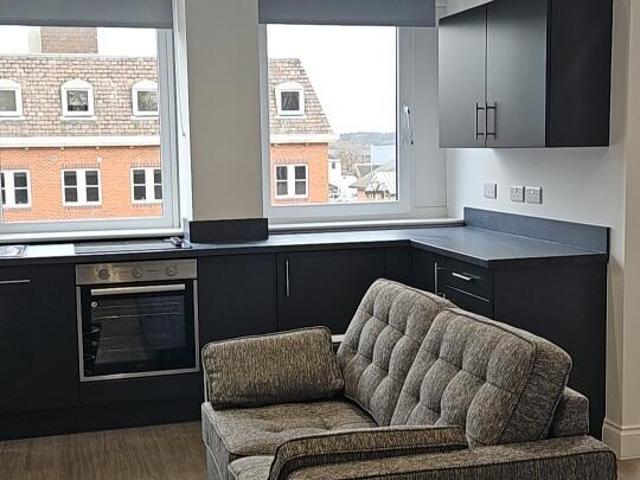 1 bedroom apartment for rent in George House, George Street, Wakefield, WF1