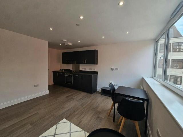1 bedroom apartment for rent in George House, George Street, Wakefield, WF1