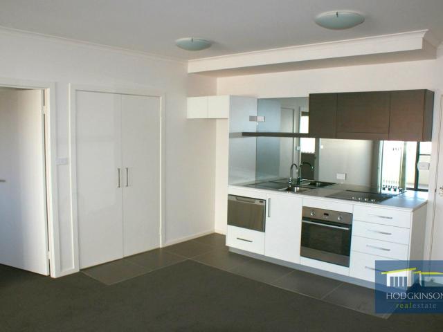 1 Bedroom Apartment for Rent in Greenway