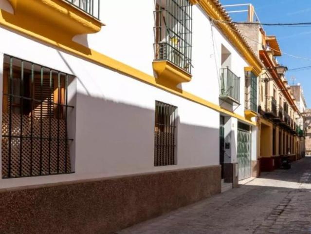 1 bedroom apartment for rent in Grupo Renfe Policlínico, bills included