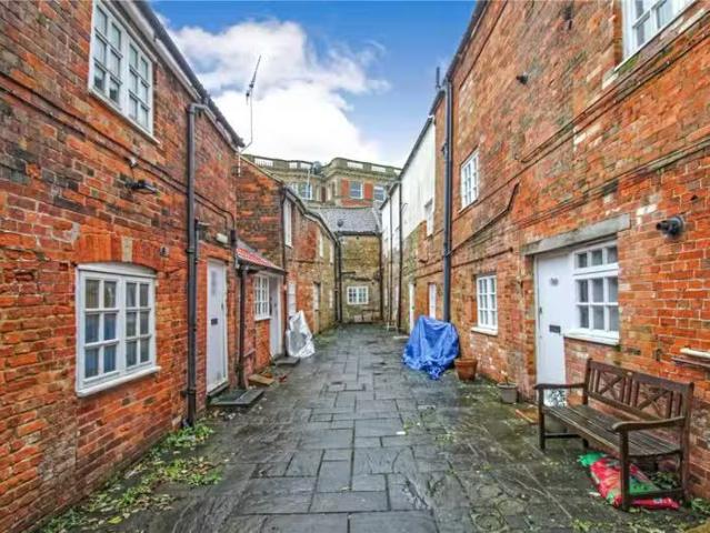 1 bedroom apartment for rent in Hill Street Court, Trowbridge.