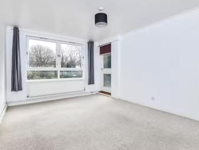 1 bedroom apartment for rent in Invicta Close, Chislehurst, BR7