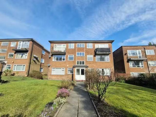 1 bedroom apartment for rent in Lavenham Close, Bury, BL9