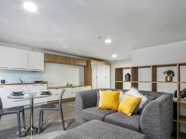 1 Bedroom Apartment For Rent In Leeds, West Yorkshire
