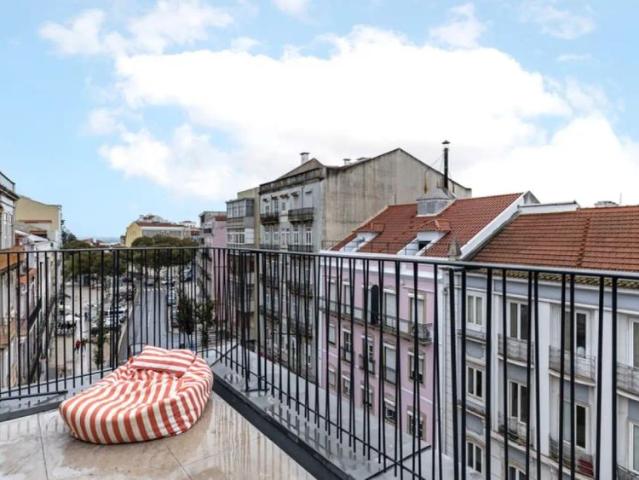 1 bedroom apartment for rent in Lisbon, all bills included