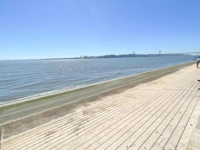 1 bedroom apartment for rent in Lisbon, all bills included, perfect for professionals and couples