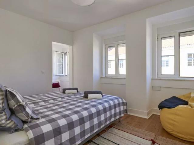 1 bedroom apartment for rent in Lisbon, bills included