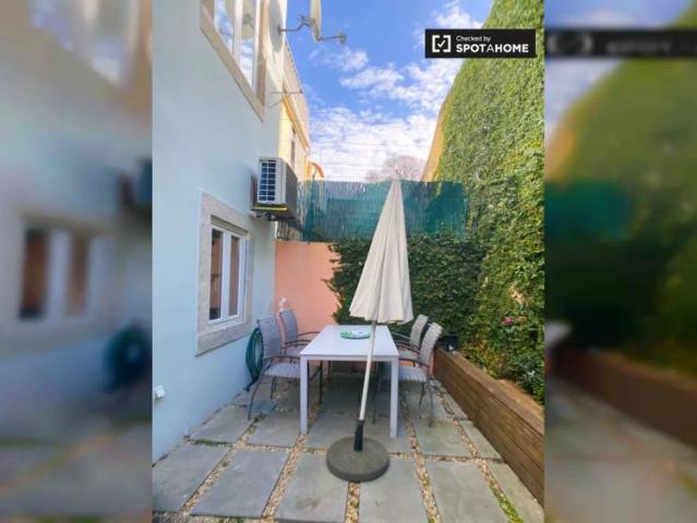 1 bedroom apartment for rent in Lisbon, bills included