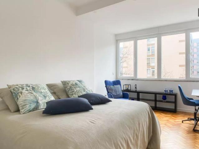1 bedroom apartment for rent in Lisbon, bills included