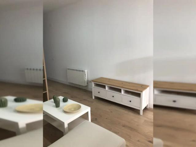 1 bedroom apartment for rent in Pueblo Nuevo, Madrid, bills included