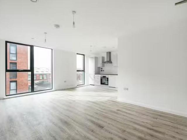 1 bedroom apartment for rent in Park View, 59 Darwin Street, D.