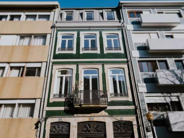 1 bedroom apartment for rent in Porto, bills included