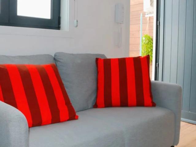 1 bedroom apartment for rent in Porto, some bills included