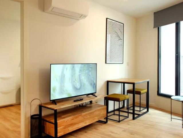 1 bedroom apartment for rent in Porto with all bills included