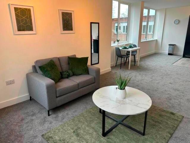 1 bedroom apartment for rent in Apt 33, Reservoir House, West Street, Chesterfield, Derbyshire, S40