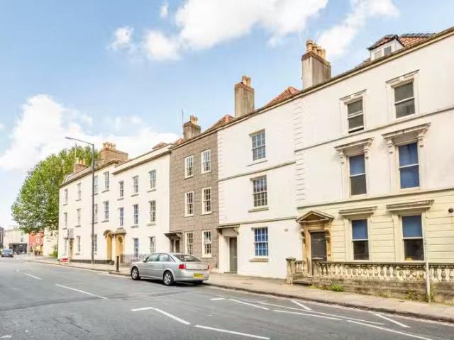 1 bedroom apartment for rent in St Michaels Hill, Kingsdown, B.