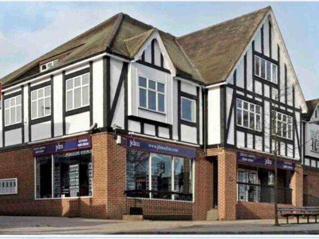 1 bedroom apartment for rent in Station Square, Petts Wood, Orpington, BR5