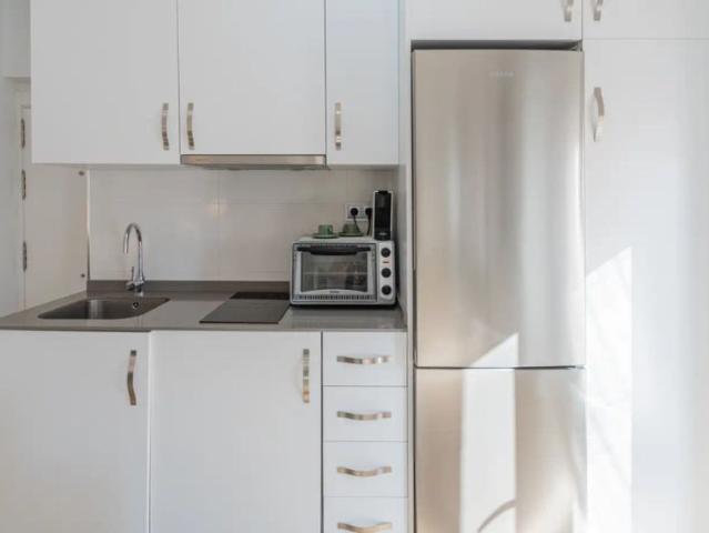 1 bedroom apartment for rent in San Felipe, Cadiz, no couples