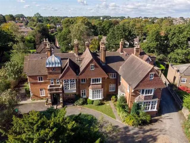 1 bedroom apartment for rent in Selwood House, Kemnal Road, Ch.